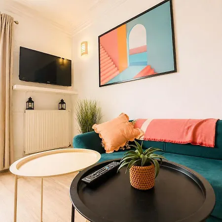 Charming And Modern Cosy Flat Near Paris